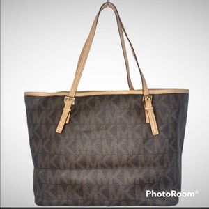 Michael Kors Jet Set large laptop tote